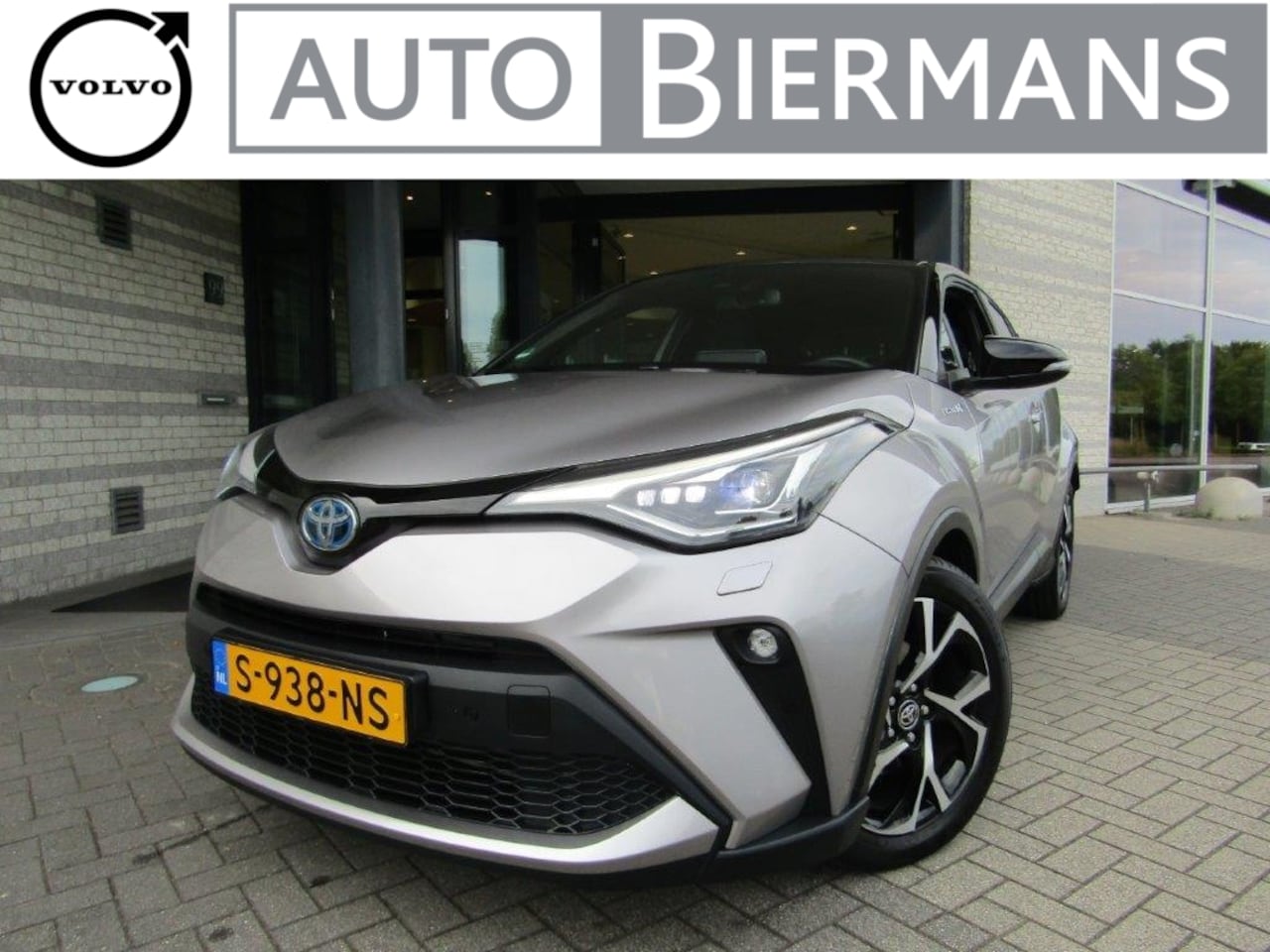 Toyota C-HR - 2.0 Hybrid 184pk CVT Executive | Dealerond. | Navi | Cam.achter |18 Inch | Stoelverwarm. - AutoWereld.nl