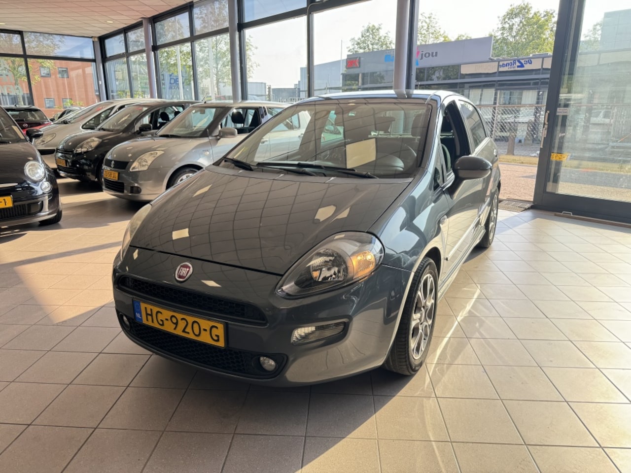 Fiat Punto Evo - 1.3 M-Jet Lounge 1.3 M-Jet Lounge - AutoWereld.nl