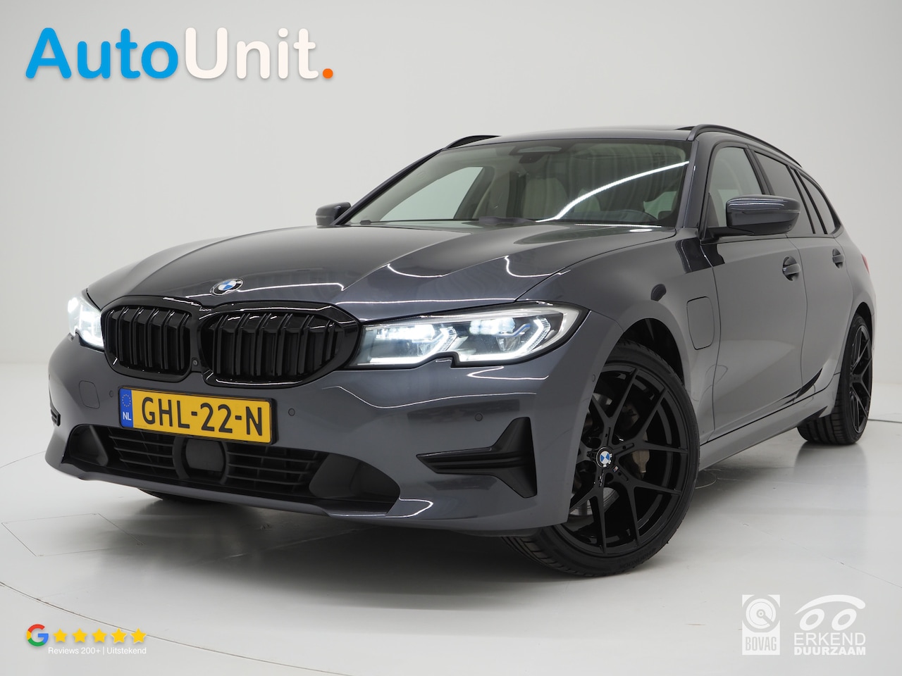 BMW 3-serie Touring - 330e High Executive | Panoramadak | Co-Pilot | Laser LED | 360 | Keyless | Memory - AutoWereld.nl