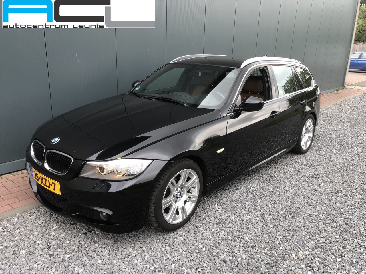 BMW 3-serie Touring - 318i High Executive M-Sport Edition - AutoWereld.nl