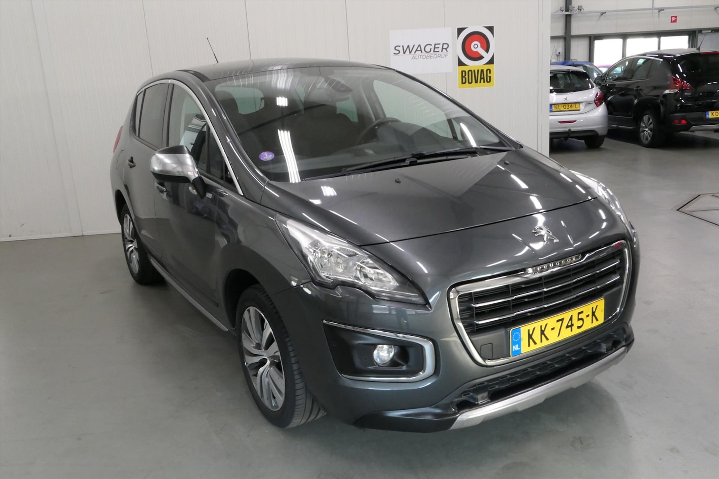 Peugeot 3008 - 1.2 PureTech Style 1.2 PureTech 130PK Style - AutoWereld.nl