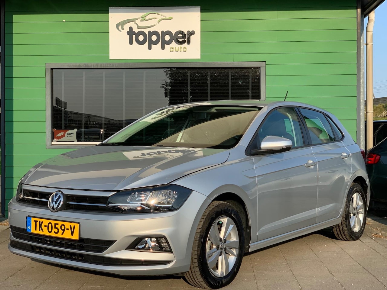 Volkswagen Polo - 1.0 TSI Beats / Navigatie / CruiseControl - AutoWereld.nl