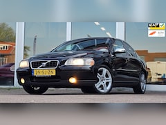 Volvo S60 - 2.0T Kinetic Clima Trekhaak 179PK Automaat APK 11-9-25