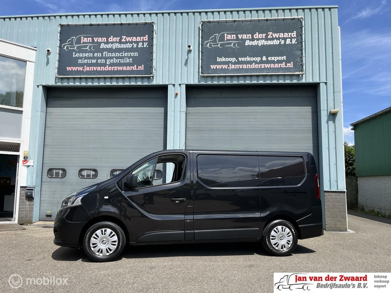 Renault Trafic - 1.6 dCi T27 Luxe Energy Airco Kasten inrichting NAVI - AutoWereld.nl