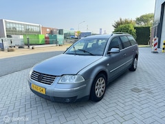 Volkswagen Passat Variant - 1.8 Turbo Highline