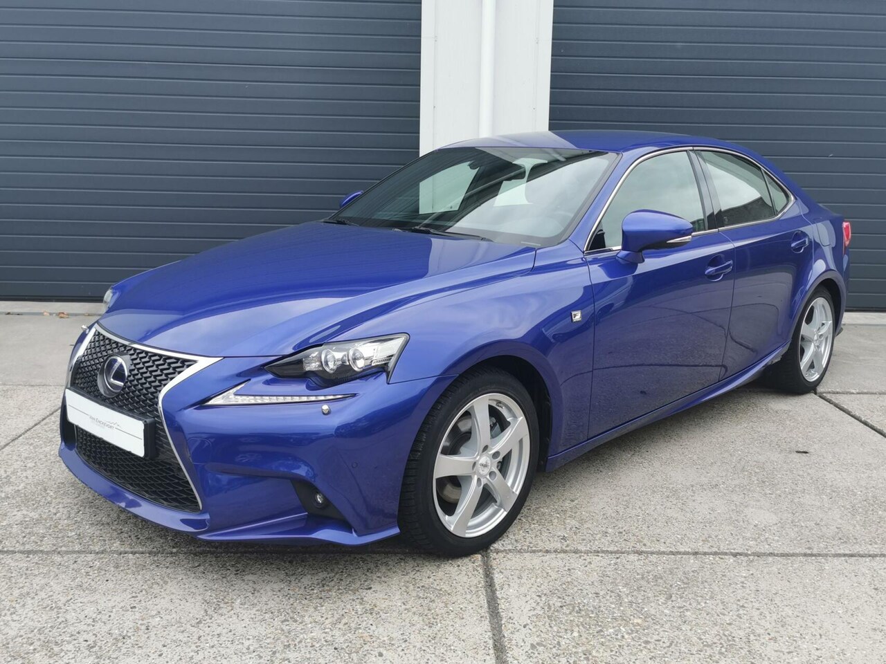 Lexus IS - 300h F Sport 2014 - AutoWereld.nl