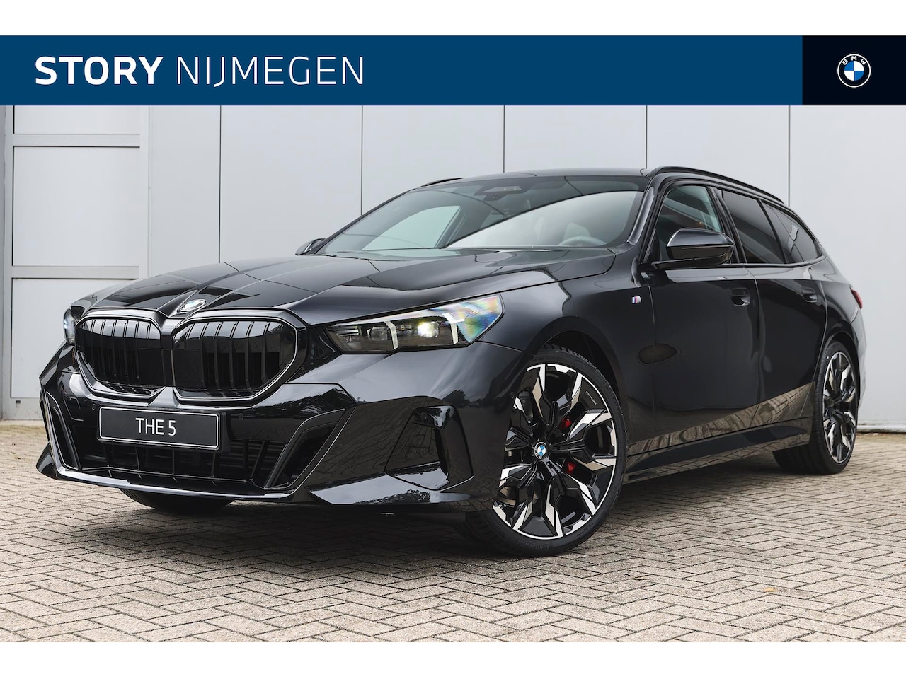 BMW 5-serie Touring - 520d xDrive High Executive M Sport Automaat / Panoramadak / Trekhaak / Bowers & Wilkins / - AutoWereld.nl