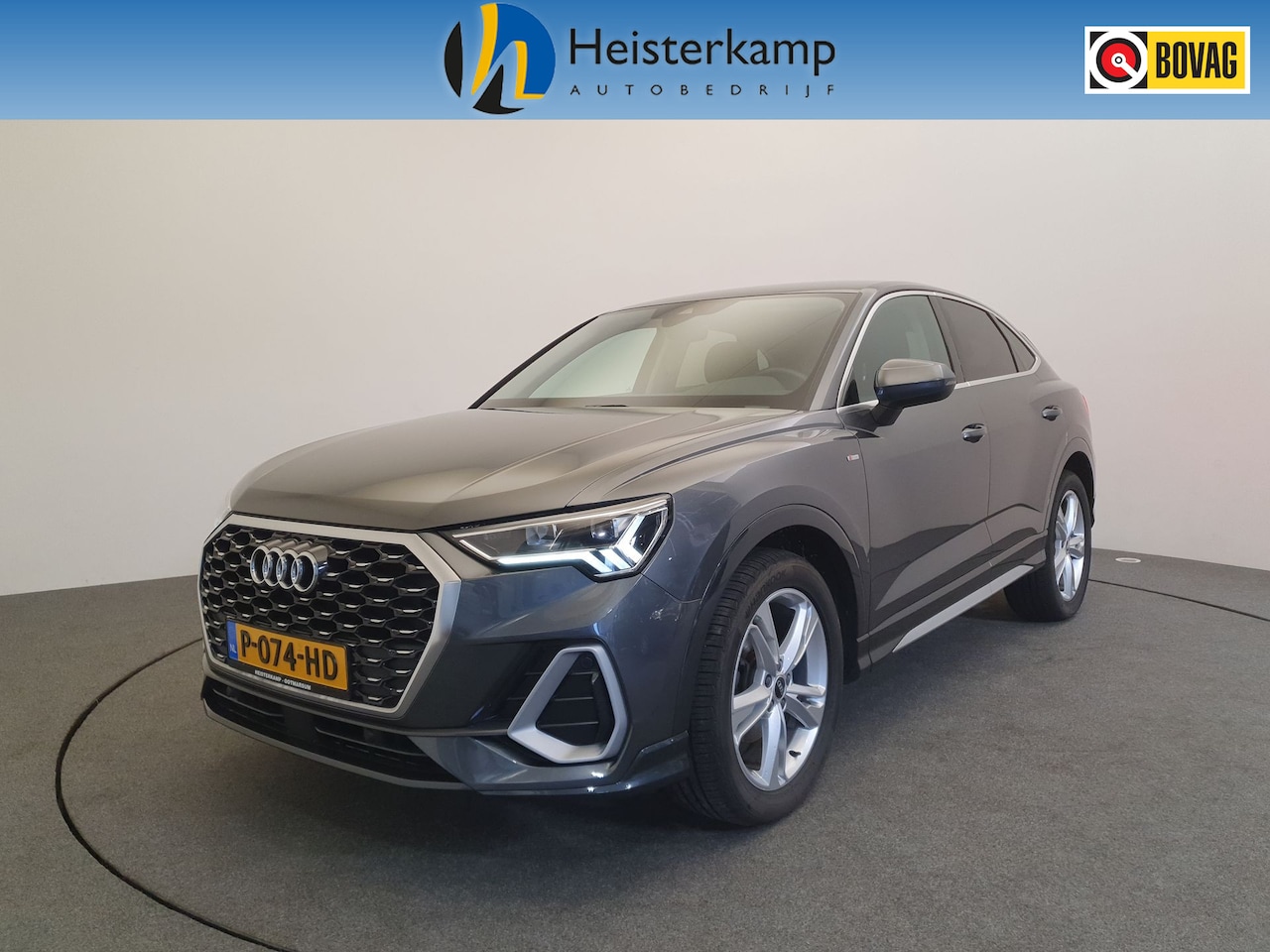 Audi Q3 Sportback - 35 TFSI 150pk S-Tronic S-Line Half leder/alcantara, Wegklapbare trekhaak, Dodehoek sensore - AutoWereld.nl