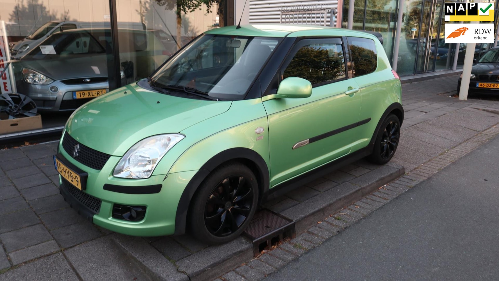 Suzuki Swift - 1.5 Comfort AIRCO - AutoWereld.nl