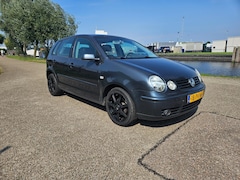 Volkswagen Polo - 1.4-16V Highline nieuwe APK AIRCO NIEUWE KOPPELING