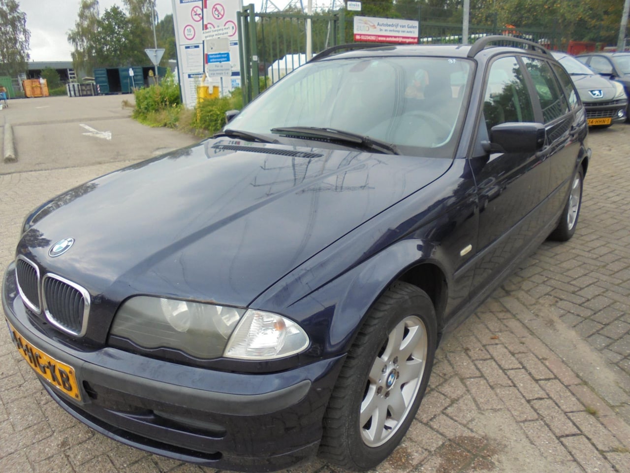 BMW 3-serie Touring - 318i Executive 318i Executive - AutoWereld.nl