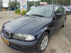 BMW 3-serie Touring - 318i Executive