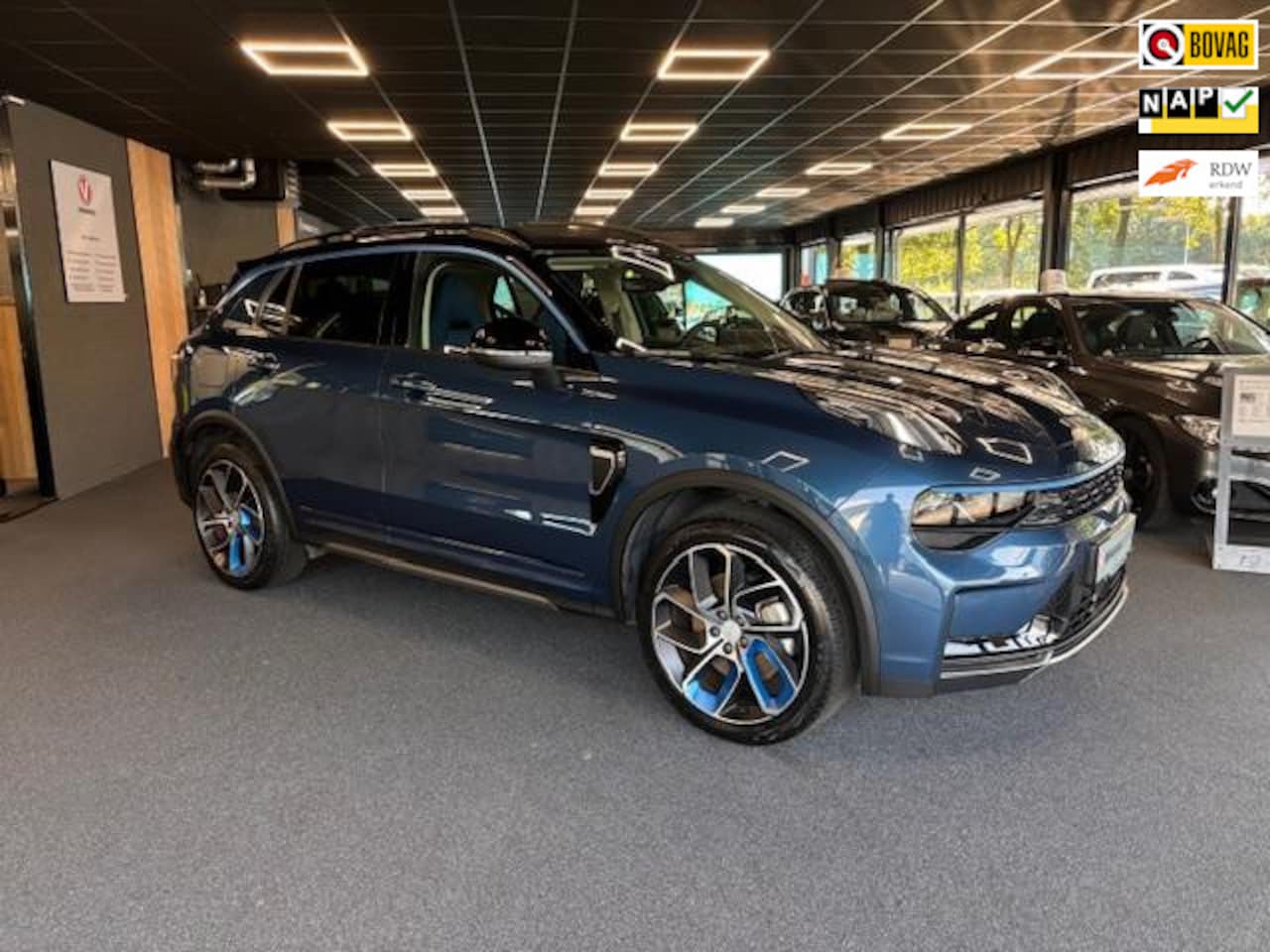 Lynk & Co 01 - 1.5 | Automaat | Auto Airco | Elektrischdak | Cruise Control | Camera | PDC Voor + Achter - AutoWereld.nl