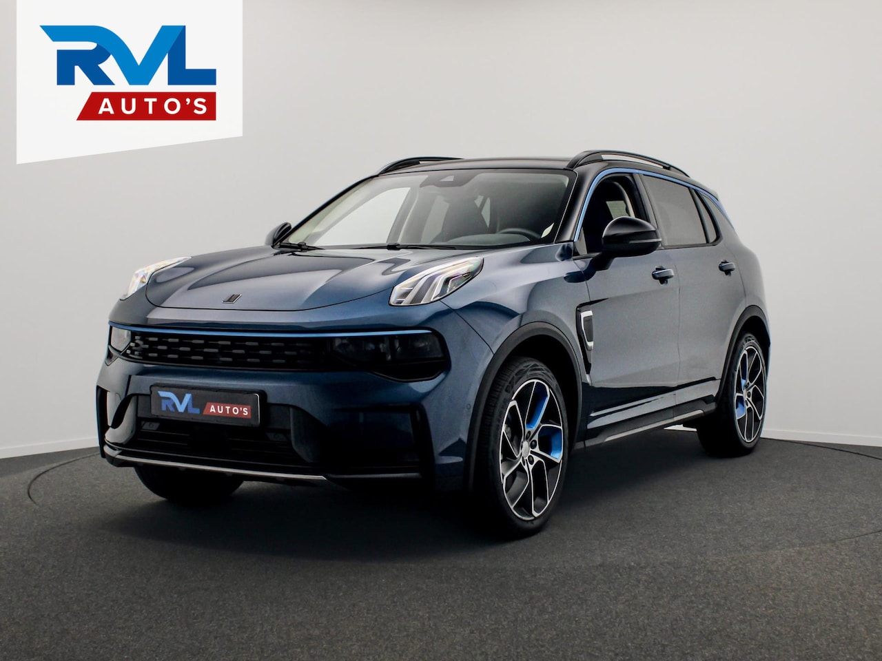 Lynk & Co 01 - 1.5 261PK Plug-in Hybrid *Origineel NL* Pano/dak Apple/Carplay Adaptive/Cruise - AutoWereld.nl