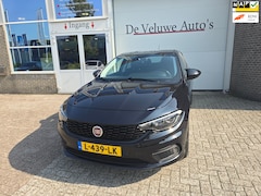 Fiat Tipo - airco / cruise / trekhaak / verkeerd in topstaat