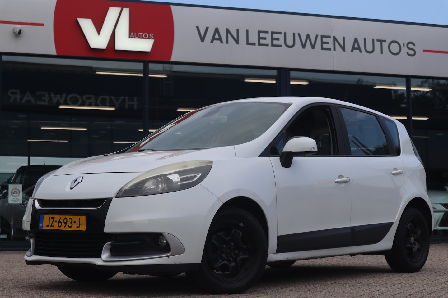 Renault Scénic - 1.5 dCi Bose | Clima | Automaat | Navigatie | - AutoWereld.nl