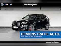 BMW iX1 - eDrive20 67 kWh | Glazen panoramadak | Stuurwielrand verwarmd