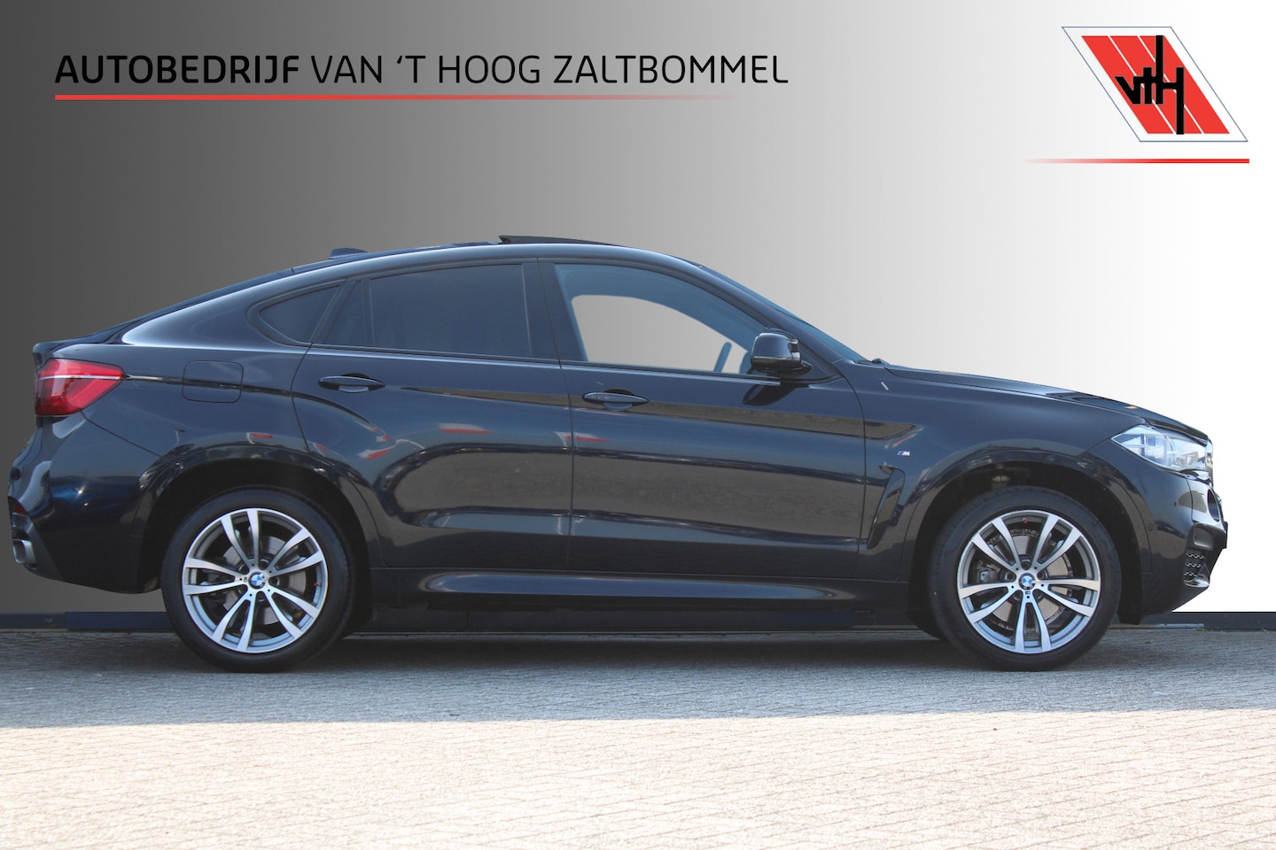 BMW X6 - xDrive35iA High Executive M Sport PANORAMADAK H&K HEAD-UP TREKHAAK NL AUTO - AutoWereld.nl