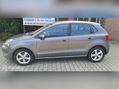 Volkswagen Polo - 1.4-16V Trendline