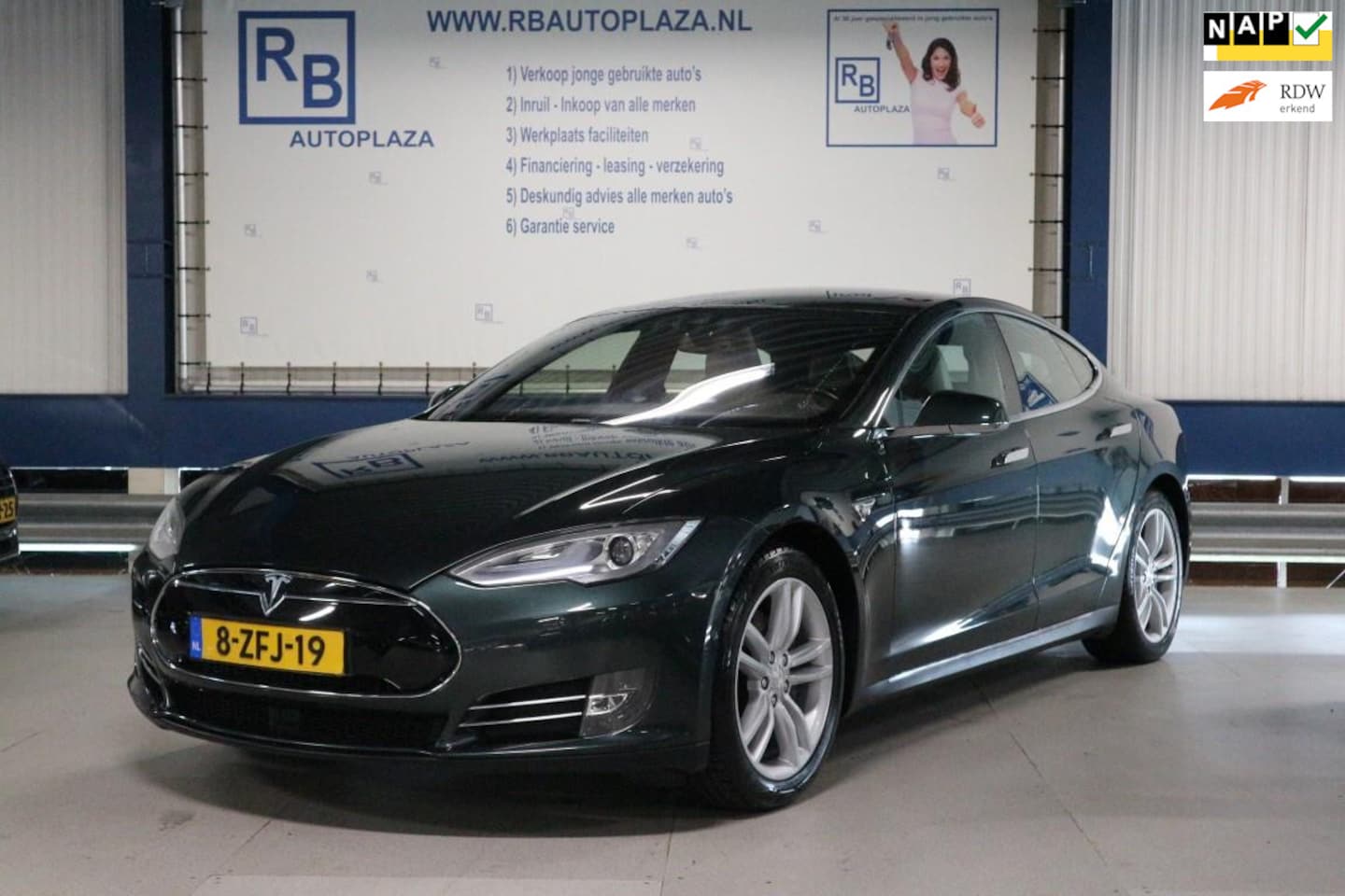 Tesla Model S - 85 Base / 2014 / Marge ! ! ! - AutoWereld.nl