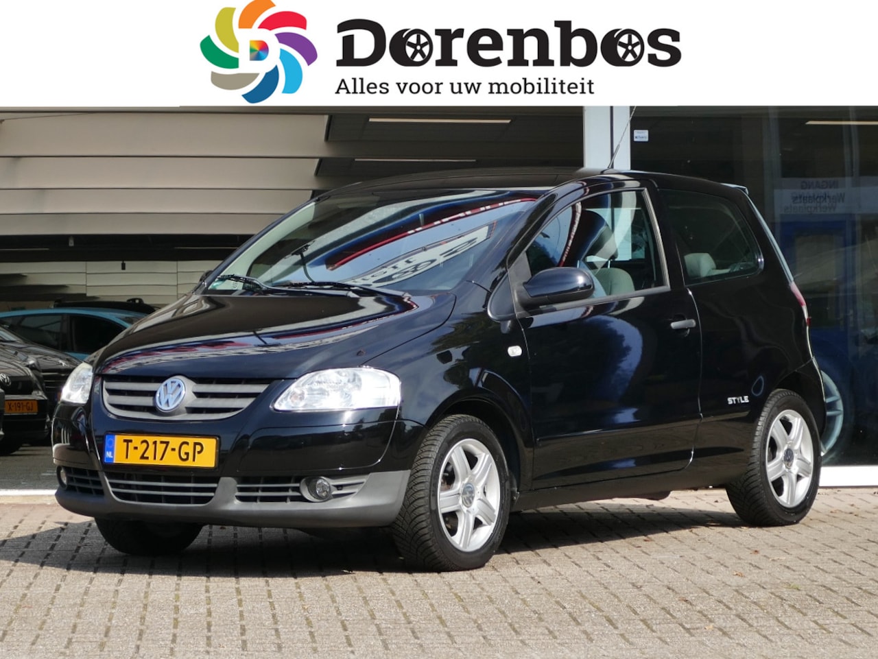 Volkswagen Fox - 1.2 STYLE | airco | lichtmetalen velgen | all-season-banden | 6 maanden garantie - AutoWereld.nl