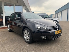 Volkswagen Golf - 1.2 TSI Highl. BlueM