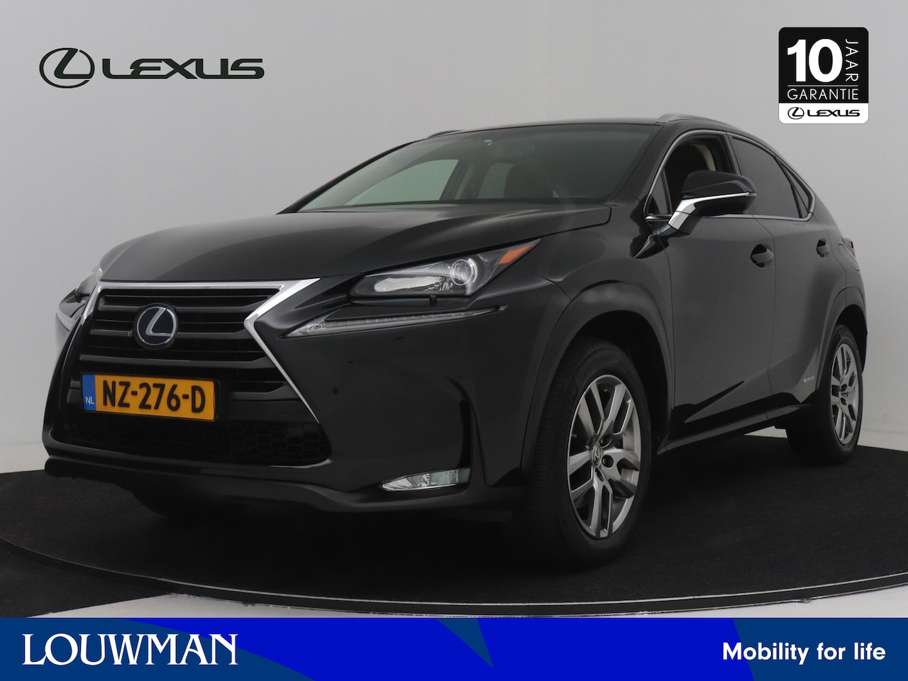 Lexus NX - 300h AWD Luxury Line 300h AWD Luxury Line - AutoWereld.nl