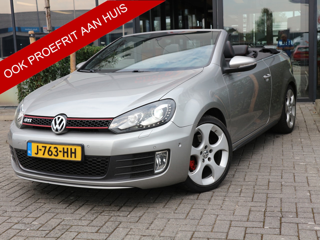 Volkswagen Golf Cabriolet - 2.0 TSI GTI 211 PK NAVI XENON CRUISE ZEER UNIEK - AutoWereld.nl