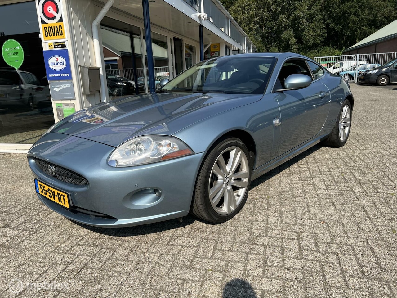 Jaguar XK - 4.2 V8 Coupé 4.2 V8 Coupé - AutoWereld.nl