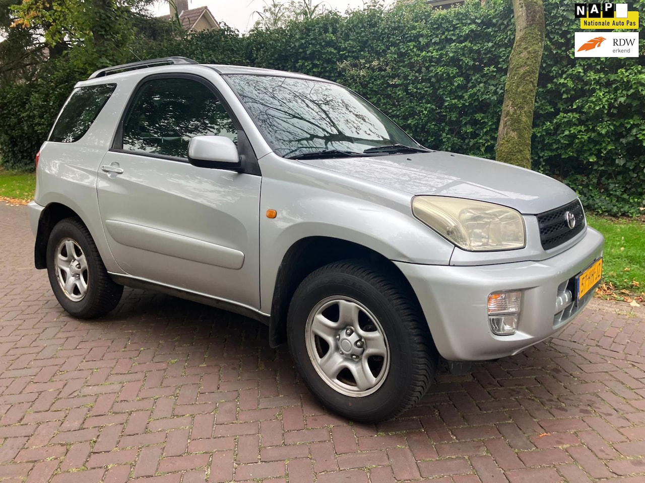 Toyota RAV4 - 1.8-16V VVT-i Luna met Trekhaak - AutoWereld.nl