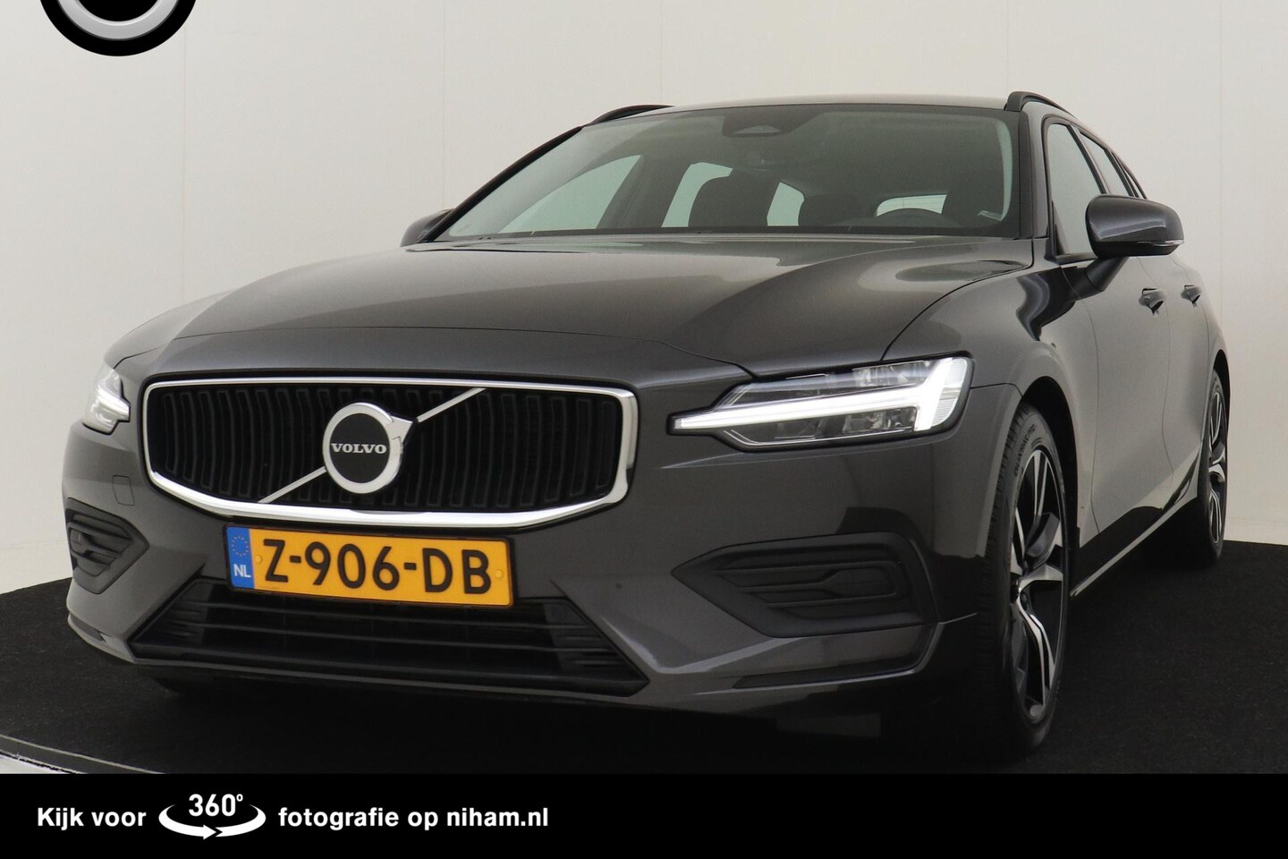 Volvo V60 - B3 (M-HYBRID) ESSENTIAL EDITION -ADAP.CRUISE|BLIS|CLIMATE|CAMERA - AutoWereld.nl