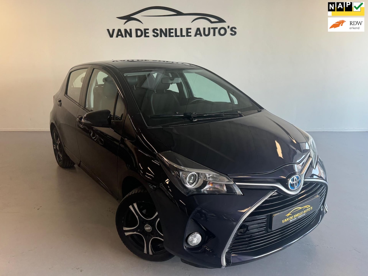 Toyota Yaris - 1.0 VVT-i Aspiration SPORT/CAMERA/CLIMA - AutoWereld.nl