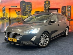 Ford Focus Wagon - 1.0 EcoBoost Titanium Business Pano|AppleCarplay