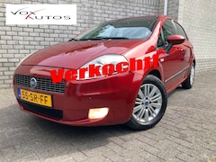 Fiat Grande Punto - 1.4-16V Emotion 5-drs Trekhaak, Nieuwe Distributie/Remmen