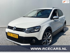 Volkswagen Polo - 1.2 TSI Cross |Xenon|Camera|Cruisecontr|PDC|Clima|Stoelverw|Blueth|Dealer onderhouden