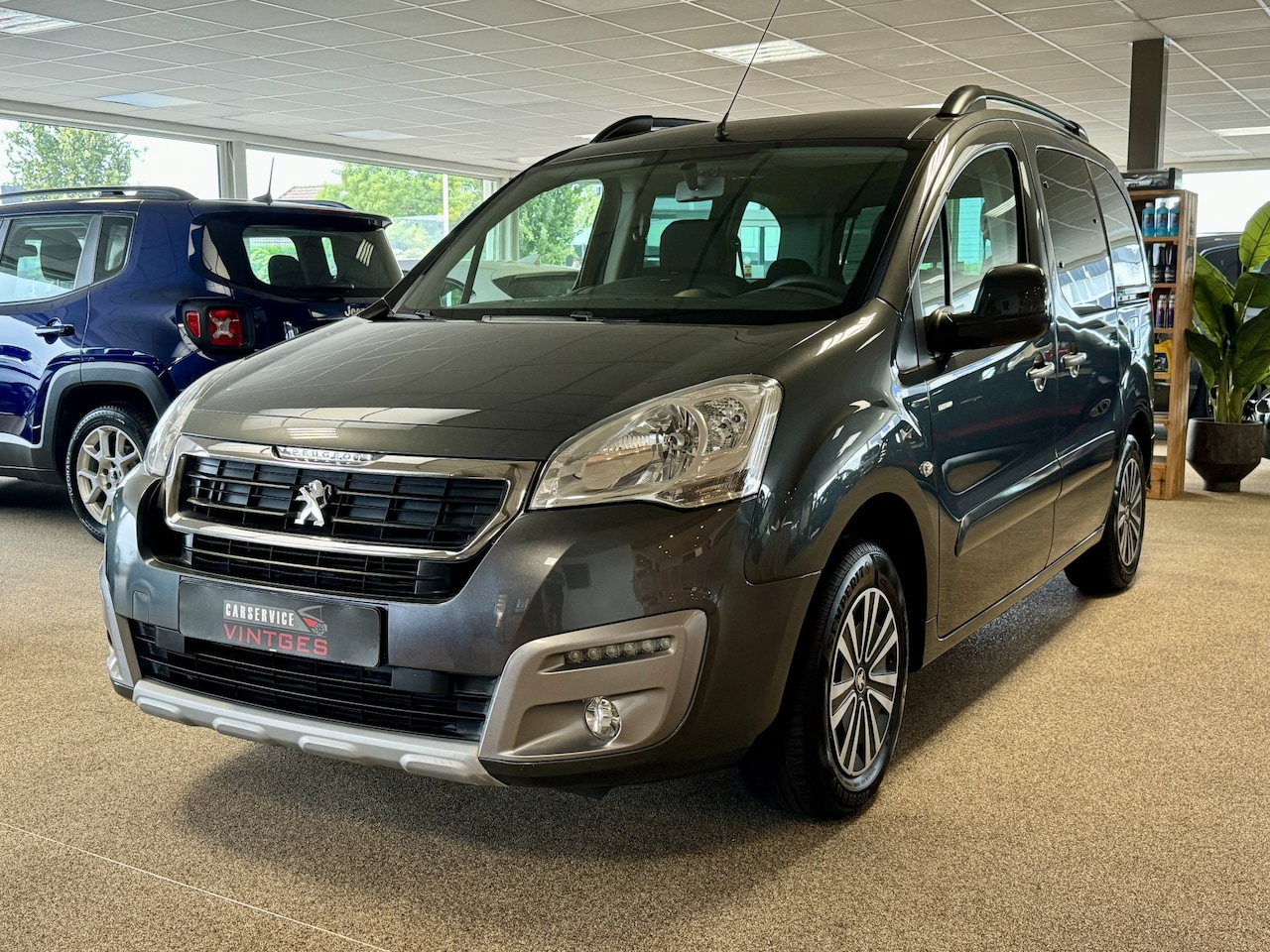 Peugeot Partner Tepee - 1.2 PureTech Active 1ste eigenaar Airco Cruise control PDC - AutoWereld.nl