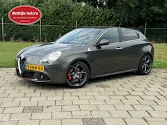 Alfa Romeo Giulietta - 1.7 TBi Quadrifoglio Verde 236pk