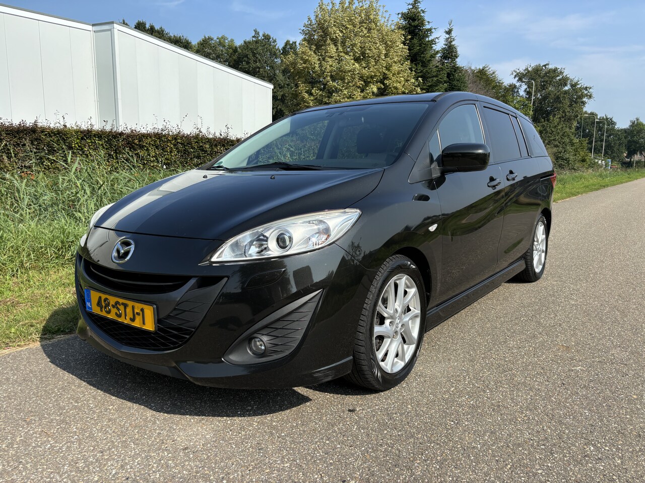 Mazda 5 - 2.0 GT-M / AIRCO / NAVI / 7 PERSOONS - AutoWereld.nl