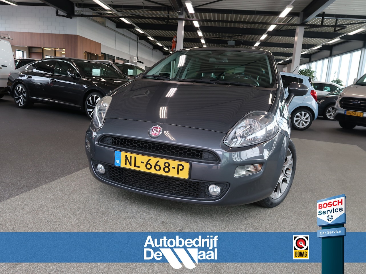 Fiat Punto Evo - 0.9 Turbo 100pk Lounge 5-drs. CLIMA/CRUISE/MEDIA/PDC/16INCH/47.000KM!! - AutoWereld.nl