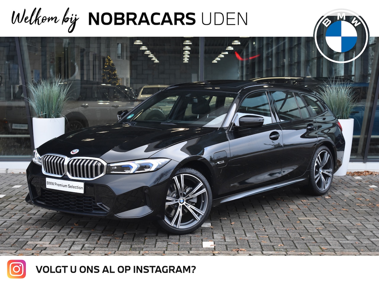 BMW 3-serie Touring - 330e xDrive High Executive M Sport Automaat / Trekhaak / Panoramadak / Head-Up / 19 inch L - AutoWereld.nl