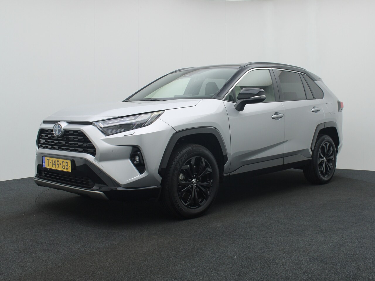 Toyota RAV4 - 2.5 Hybrid AWD Bi-Tone Limited, Afneembare Trekhaak - AutoWereld.nl