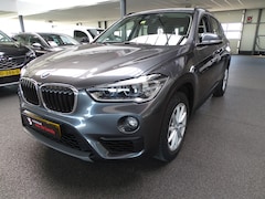 BMW X1 - sDrive20i 192PK Executive, Navi, Pdc, Led, el achterklep, etc