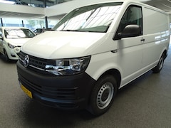 Volkswagen Transporter - 2.0 TDI L1H1 Airco, Achterdeuren, Trekhaak, Zeer netjes