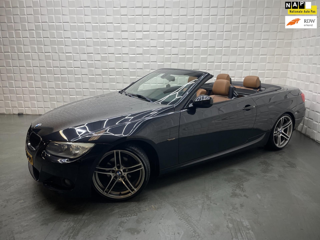 BMW 3-serie Cabrio - 320i High Executive M PAKKET AUTOMAAT - AutoWereld.nl