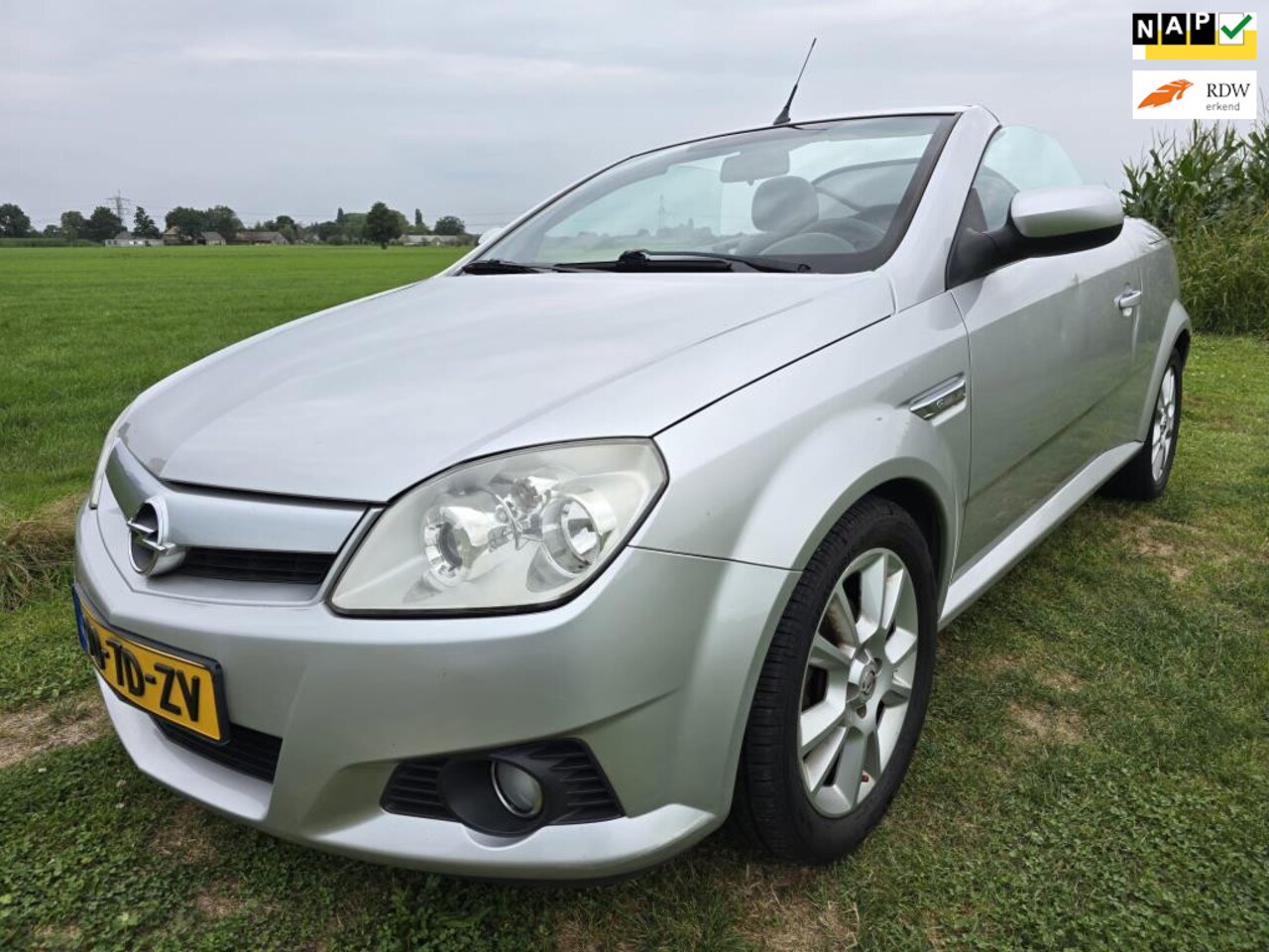 Opel Tigra TwinTop - 1.4-16V Sport|Cabrio|Airco|Hardtop - AutoWereld.nl