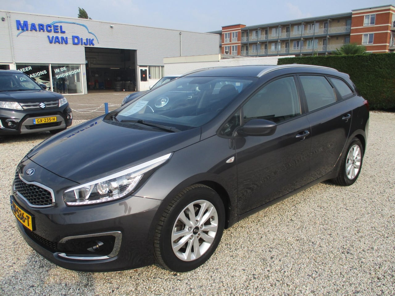 Kia Cee'd Sportswagon - 1.0 T-GDi ComfortPlusLine+ - AutoWereld.nl