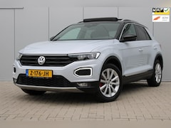 Volkswagen T-Roc - 2.0 TSI 4Motion Sport PANO I VIRTUAL I BEATS I CARPLAY I STUURVERW. I PARK ASSIST I DAB I