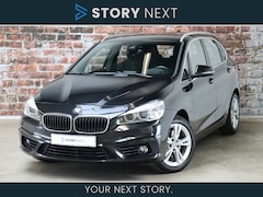 BMW 2-serie Active Tourer - 218i Sport Line Automaat / Trekhaak / Navigatie / Cruise Control / Bluetooth / Parkeersens