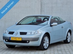 Renault Mégane coupé cabriolet - 1.6-16V Privilège Luxe