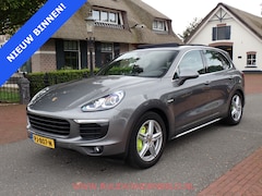 Porsche Cayenne - 3.0 E-HYBRID PANODAK/BOSE/LUCHTVERING/XENON